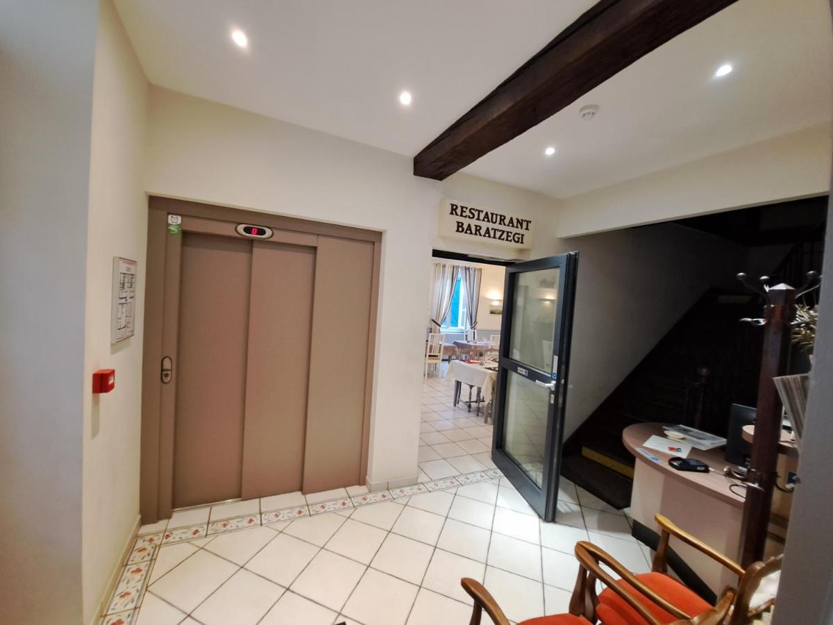Hotel De La Poste Tardets-Sorholus Экстерьер фото