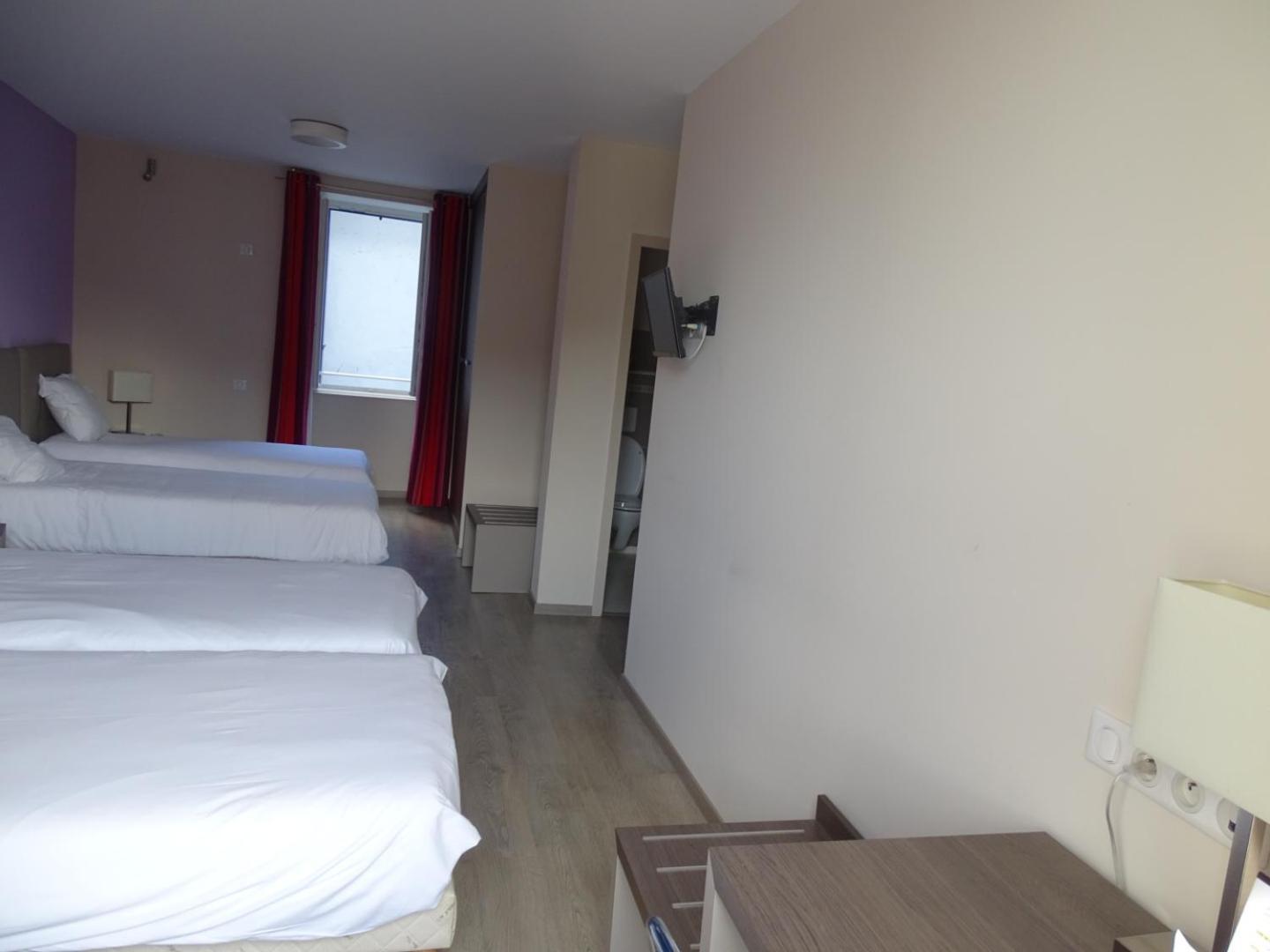 Hotel De La Poste Tardets-Sorholus Экстерьер фото