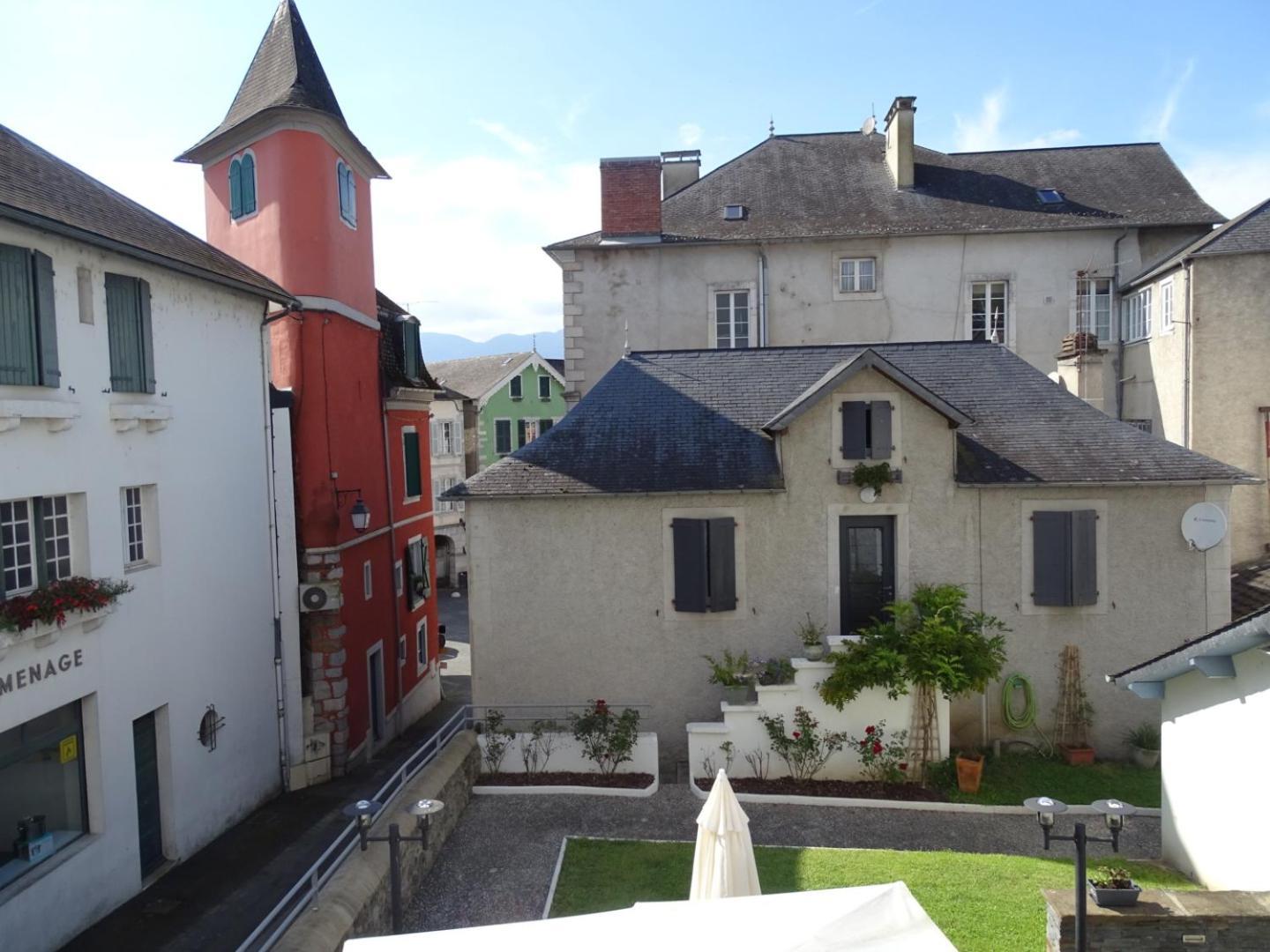 Hotel De La Poste Tardets-Sorholus Экстерьер фото